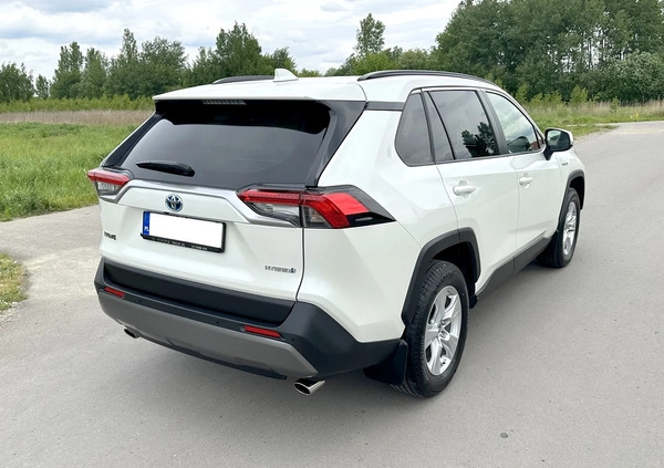 Toyota RAV4 cena 159999 przebieg: 6800, rok produkcji 2020 z Tomaszów Lubelski małe 154